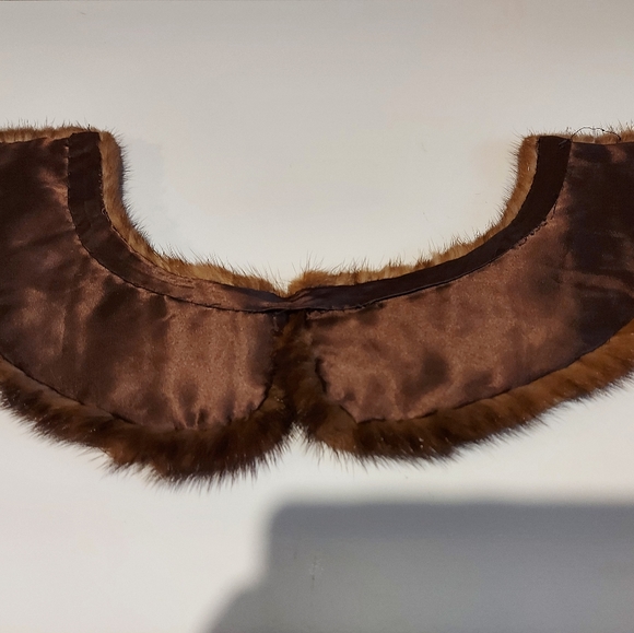 Mink Fur Collar - Picture 2 of 2